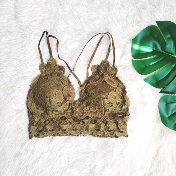 OLIVE CROCHET BRALETTE - Picture 3 of 9